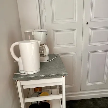 Апартаменты 17 Rue Du Puits De La Place *